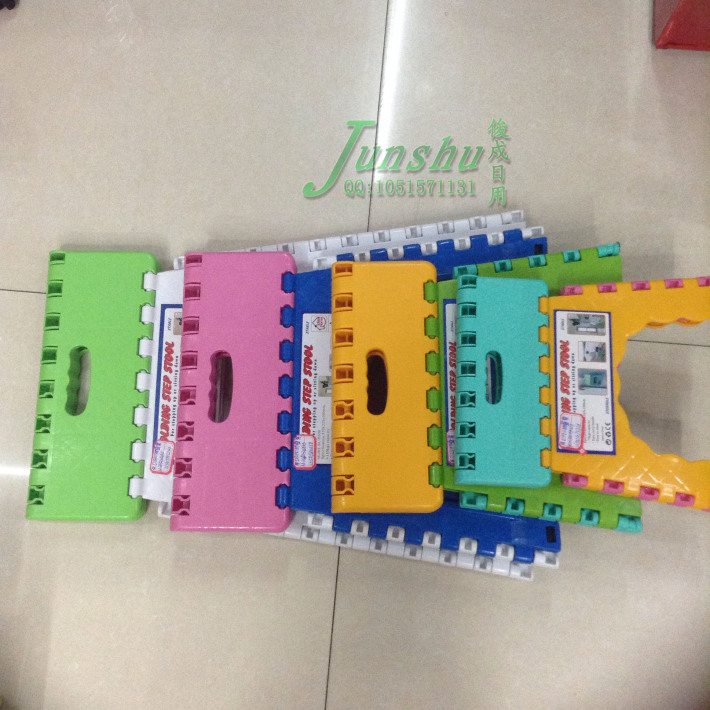 Plastic folding stool portable stool stool stool stool children leisure fishing Plastic folding stool portable stool stool stool stool children leisure fishing