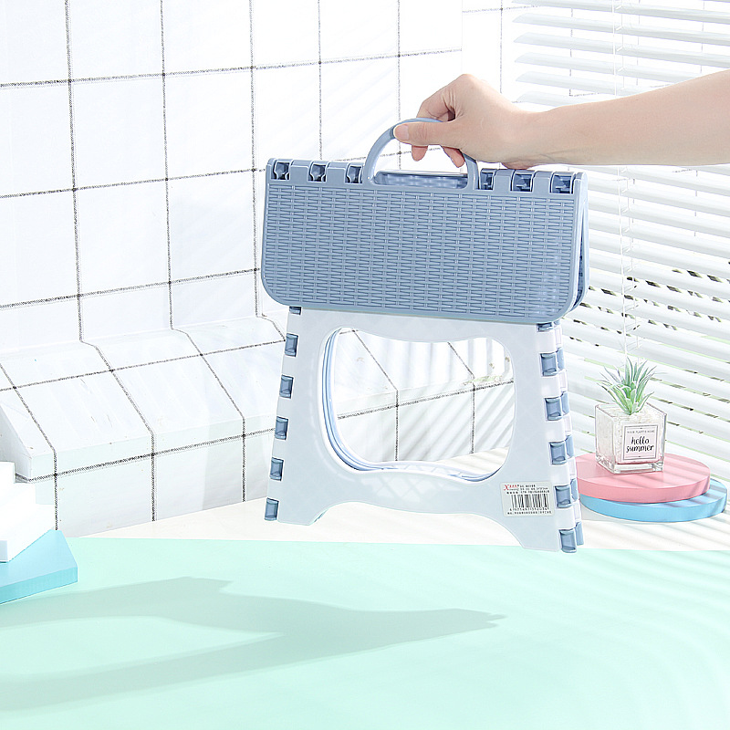 Portable Plastic Folding Stool Adult Home Use Mini Low Stool Outdoor Fishing Small Bench Children&#039;s Portable Small Chair