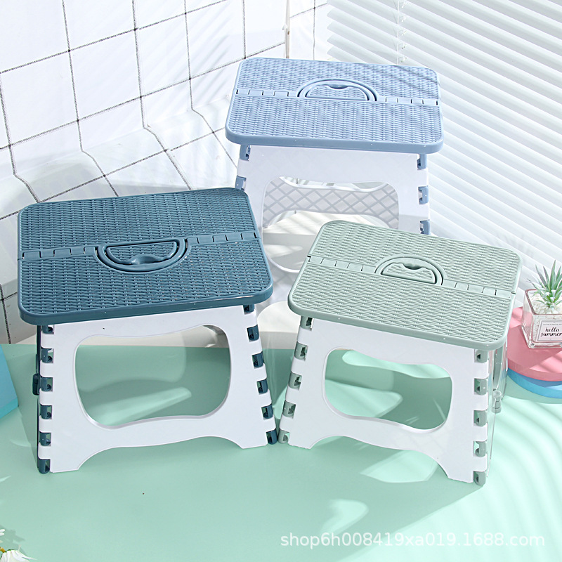 Portable Plastic Folding Stool Adult Home Use Mini Low Stool Outdoor Fishing Small Bench Children's Portable Small Chair