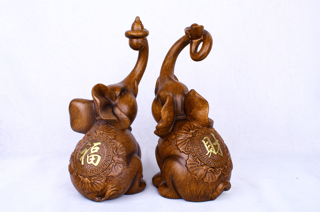 Decoration Chinese Simple Imitation Wood Grain Elephant Resin Crafts Home Decoration Factory Wholesale Decoration Chinese Simple Imitation Wood Grain Elephant Resin Crafts Home Decoration Factory Wholesale