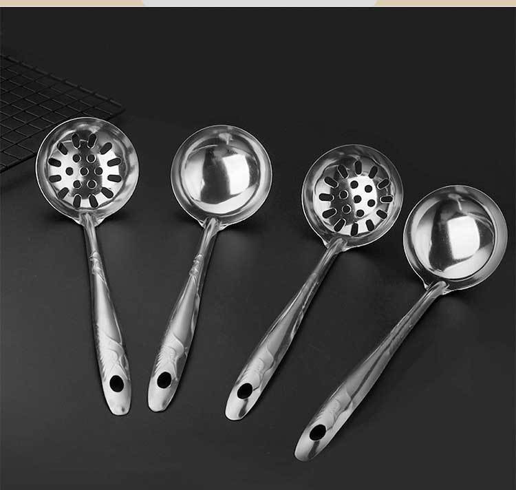 In Stock Wholesale Practical Stainless Steel Soup Colander Hot Pot Spoon Household Soup Spoon Colander 2-Piece Set In Stock Wholesale Practical Stainless Steel Soup Colander Hot Pot Spoon Household Soup Spoon Colander 2-Piece Set