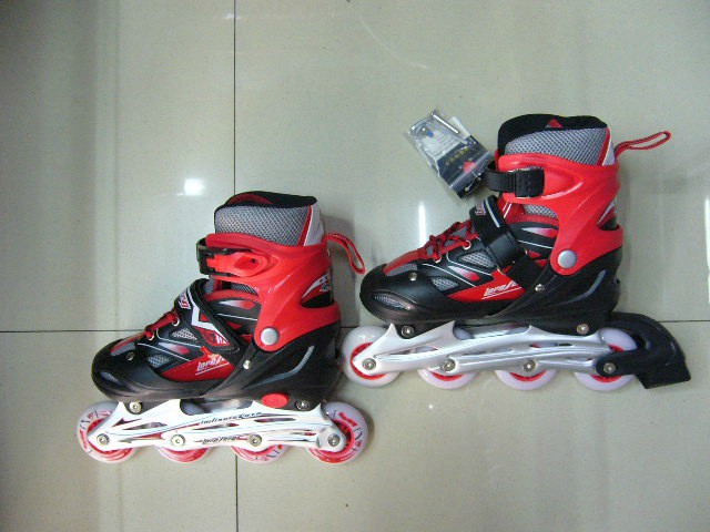 Longfeng 906 the Skating Shoes Inline Wheel Adjustable Skates