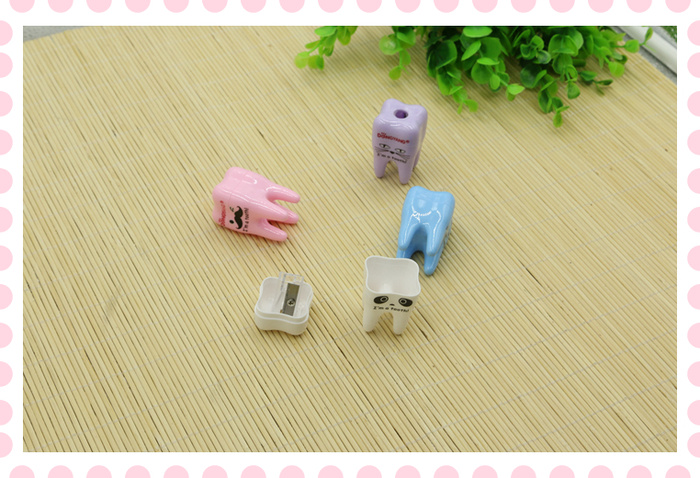 Teeth Shape Pencil Shapper Pencil Sharpener Creative Cute Cartoon Pencil Sharpener Teeth Shape Pencil Shapper Pencil Sharpener Creative Cute Cartoon Pencil Sharpener