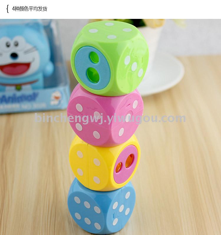 Dice pencil sharpener Plastic double hole sieve pencil sharpener cute cartoon sharpener. Dice pencil sharpener Plastic double hole sieve pencil sharpener cute cartoon sharpener.