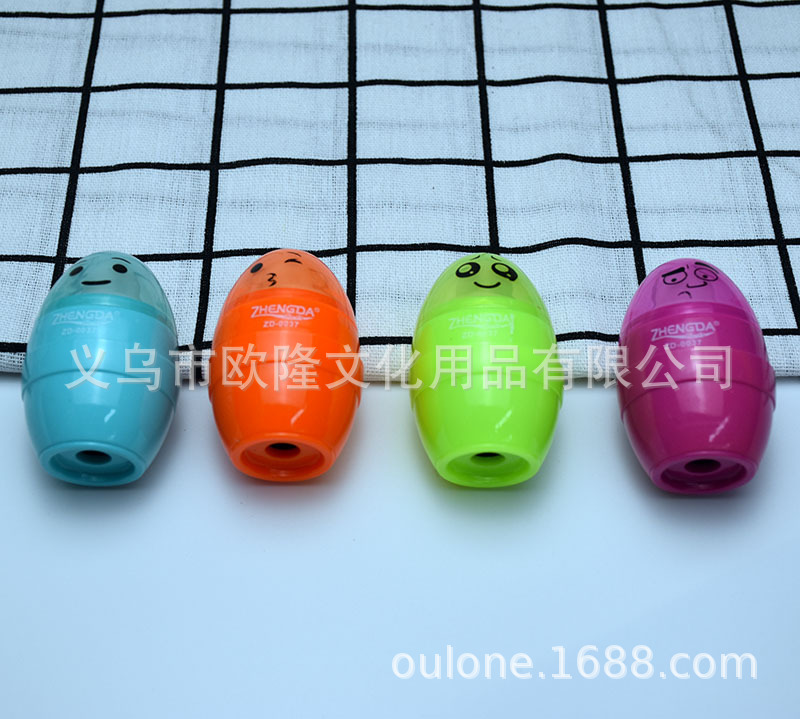 Zheng eraser students wipe clean do not leave a trace modeling public funds as a multi-functional leather eraser and pencil sharpener Zheng eraser students wipe clean do not leave a trace modeling public funds as a multi-functional leather eraser and pencil sharpener