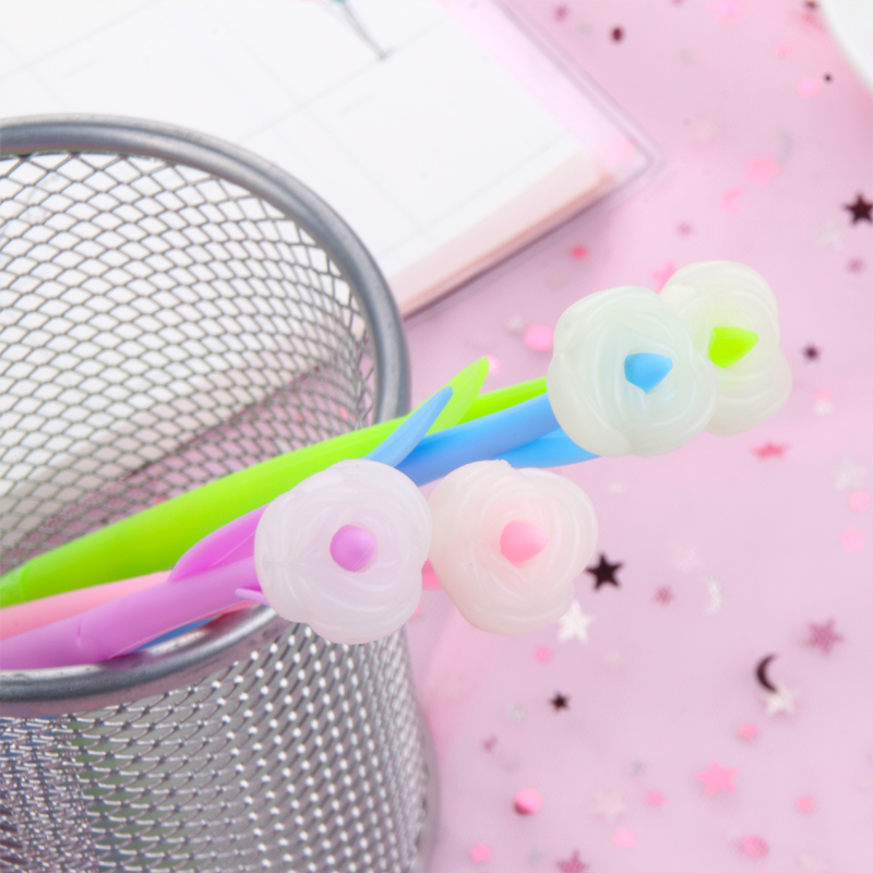 Japanese and Korean Creative New Internet Celebrity Color-Changing Flowers Candy Small Flower Gel Pen Soft Glue Signature Pen for Students Simple Creative
