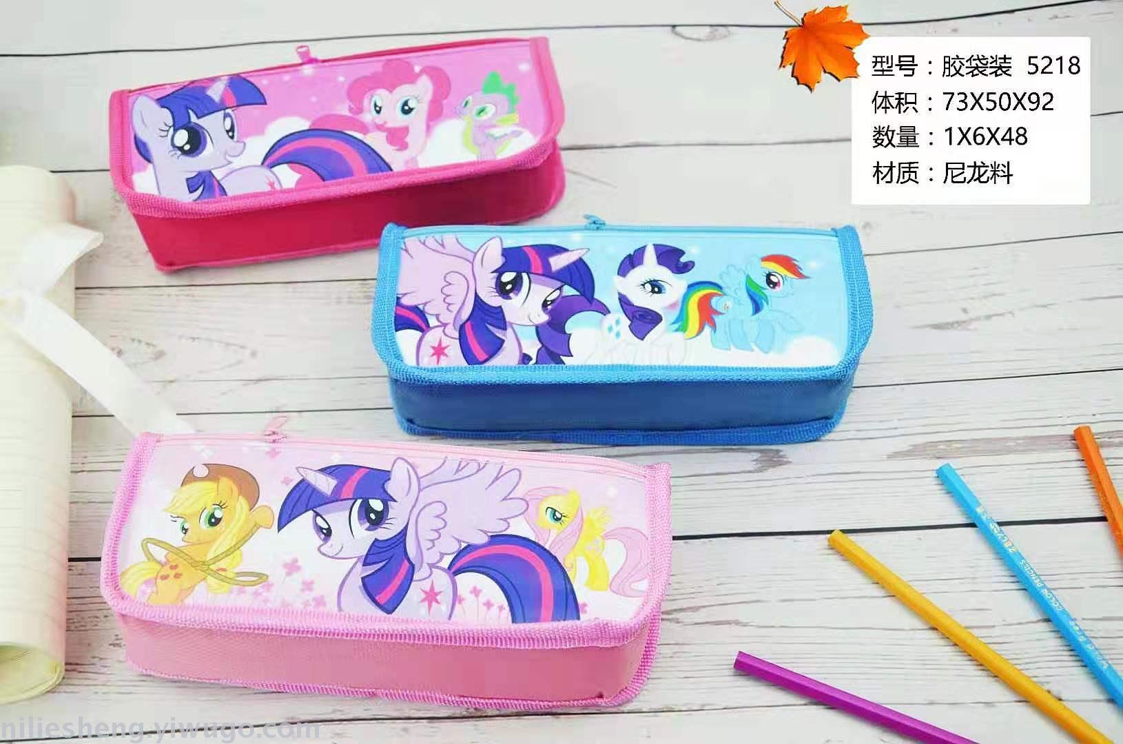 52 series OPP pen bag double zipper OPP bag waterproof high - capacity nylon cartoon new mixed color mixed picture pen box