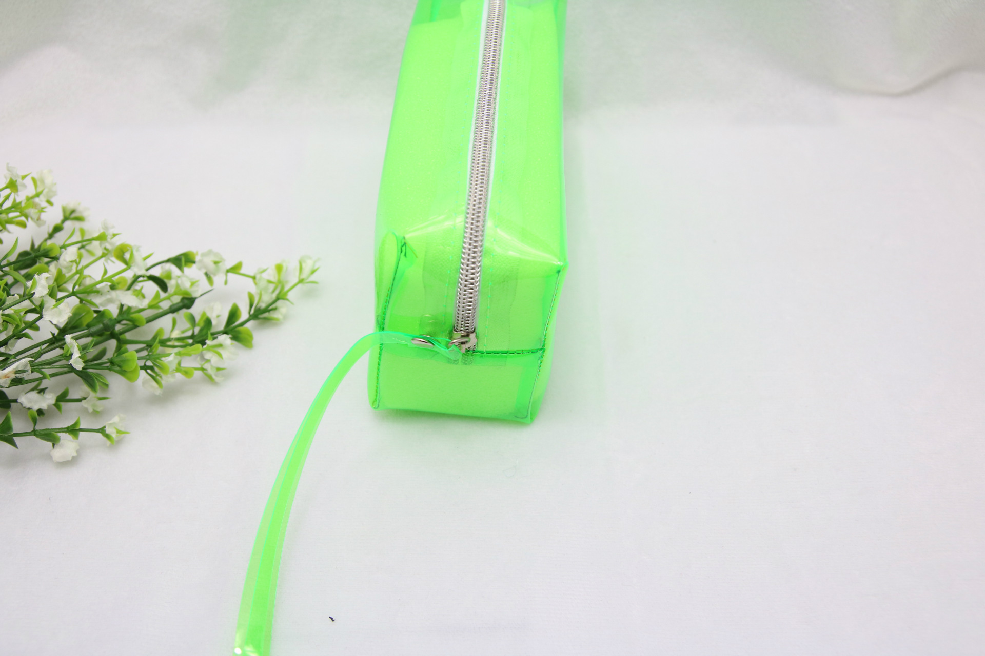 The New multi - function South Chesapeake stationery bag in the receive pen bag creative students PVC bag manufacturers shot wholesale