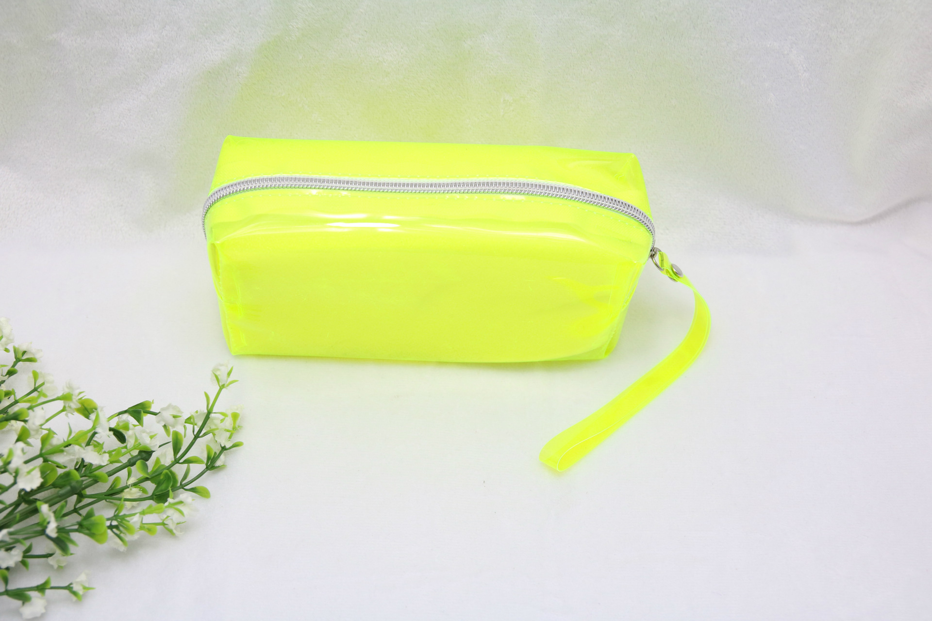 The New multi - function South Chesapeake stationery bag in the receive pen bag creative students PVC bag manufacturers shot wholesale The New multi - function South Chesapeake stationery bag in the receive pen bag creative students PVC bag manufacturers shot wholesale