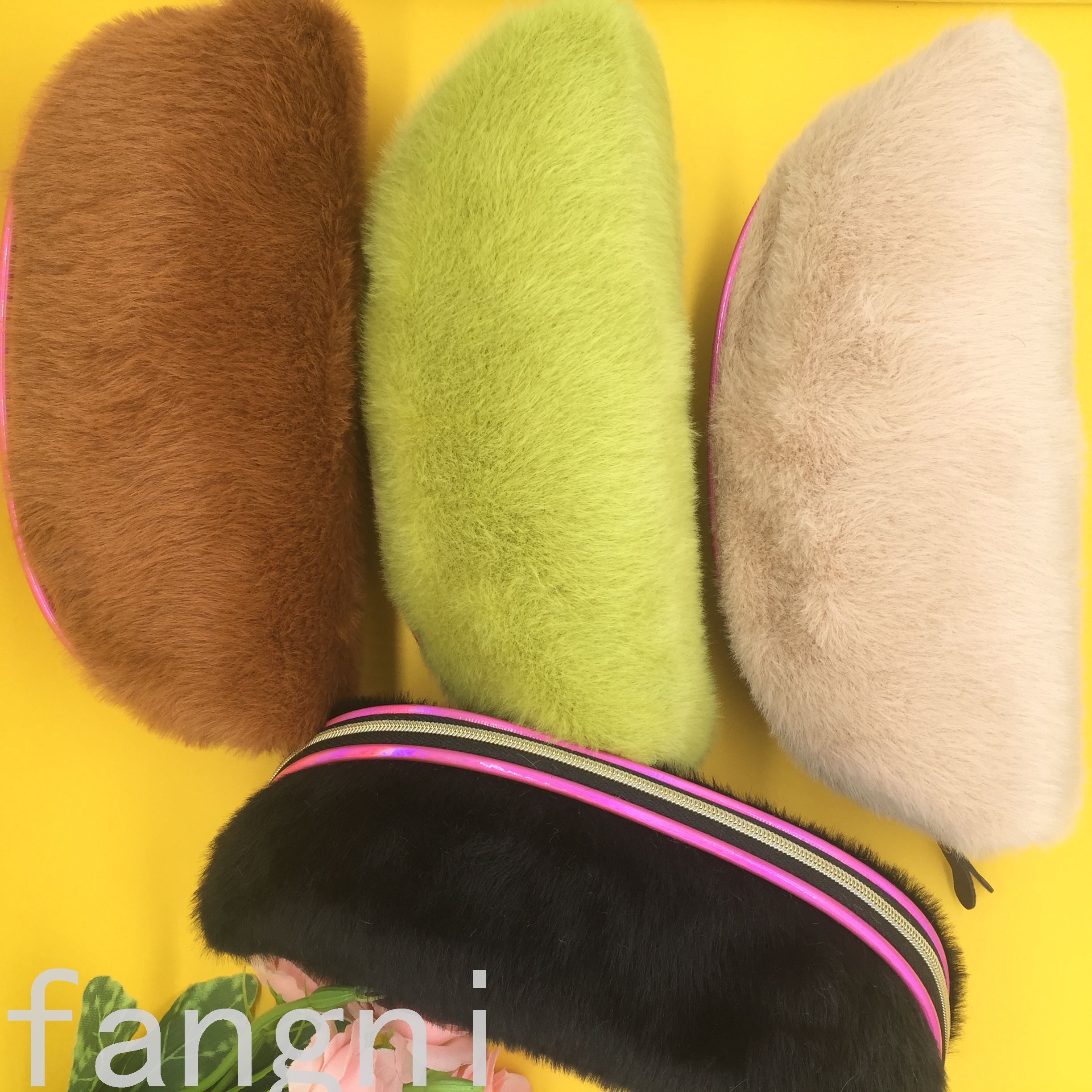 Plush Large Capacity Male and Female Primary and Secondary School Students New Zipper Pen Bag Stationery Case Buggy Bag Plush Large Capacity Male and Female Primary and Secondary School Students New Zipper Pen Bag Stationery Case Buggy Bag