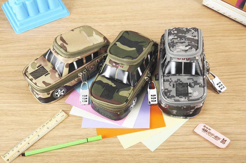 Creative CAMOUFLAGE SUV Pen Bag with password Lock large capacity Simulation car student bag Creative CAMOUFLAGE SUV Pen Bag with password Lock large capacity Simulation car student bag