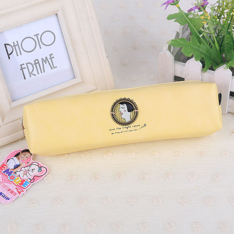 The new south Korean multi - function pen bag, stationery bag portable leather creative students pen bag can be customized spot wholesale The new south Korean multi - function pen bag, stationery bag portable leather creative students pen bag can be customized spot wholesale