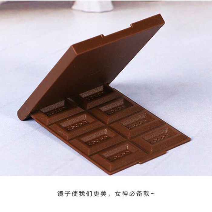 Korean creative personality chocolate mirror portable desktop plastic dressing mirror supplies wholesale Korean creative personality chocolate mirror portable desktop plastic dressing mirror supplies wholesale