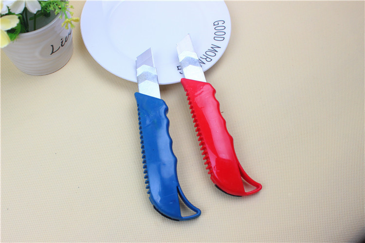 Color Metal Paper Cutter Wallpaper Knife Factory Direct Sales Art Knife Hand Push Large Utility Knife Color Metal Paper Cutter Wallpaper Knife Factory Direct Sales Art Knife Hand Push Large Utility Knife