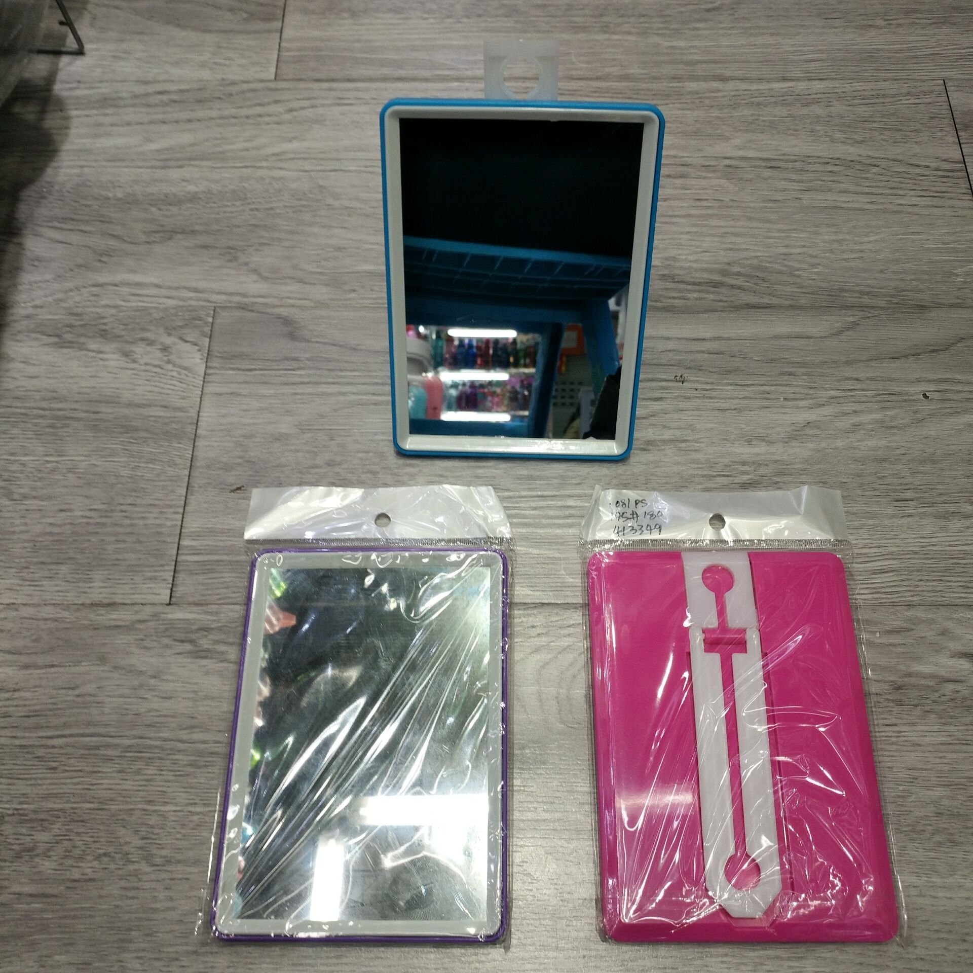 Candy Color High Clearness Mirror Desktop Folding Makeup Mirror Dressing Mirror Can Stand Hanging Mirror Portable Mirror