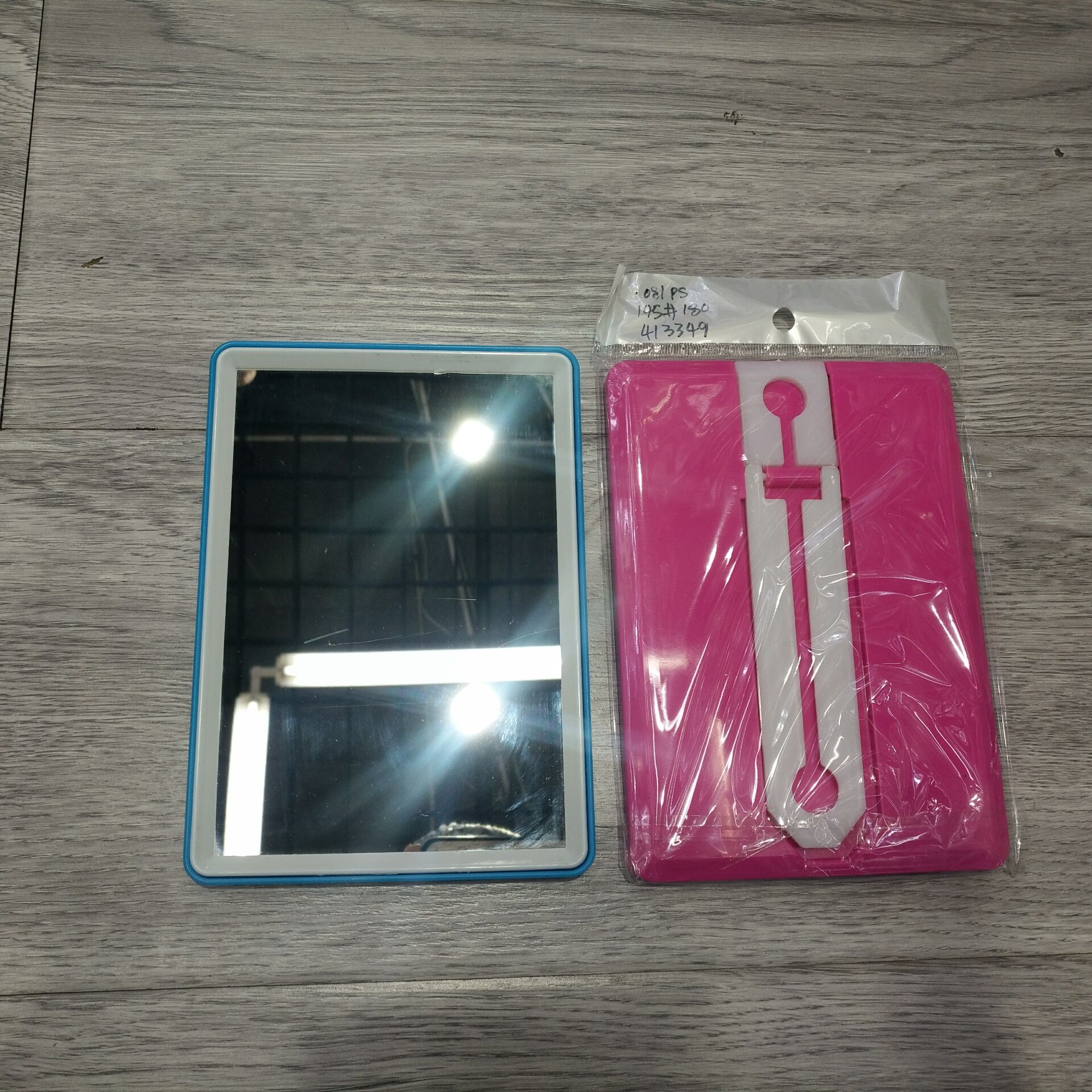 Candy Color High Clearness Mirror Desktop Folding Makeup Mirror Dressing Mirror Can Stand Hanging Mirror Portable Mirror Candy Color High Clearness Mirror Desktop Folding Makeup Mirror Dressing Mirror Can Stand Hanging Mirror Portable Mirror