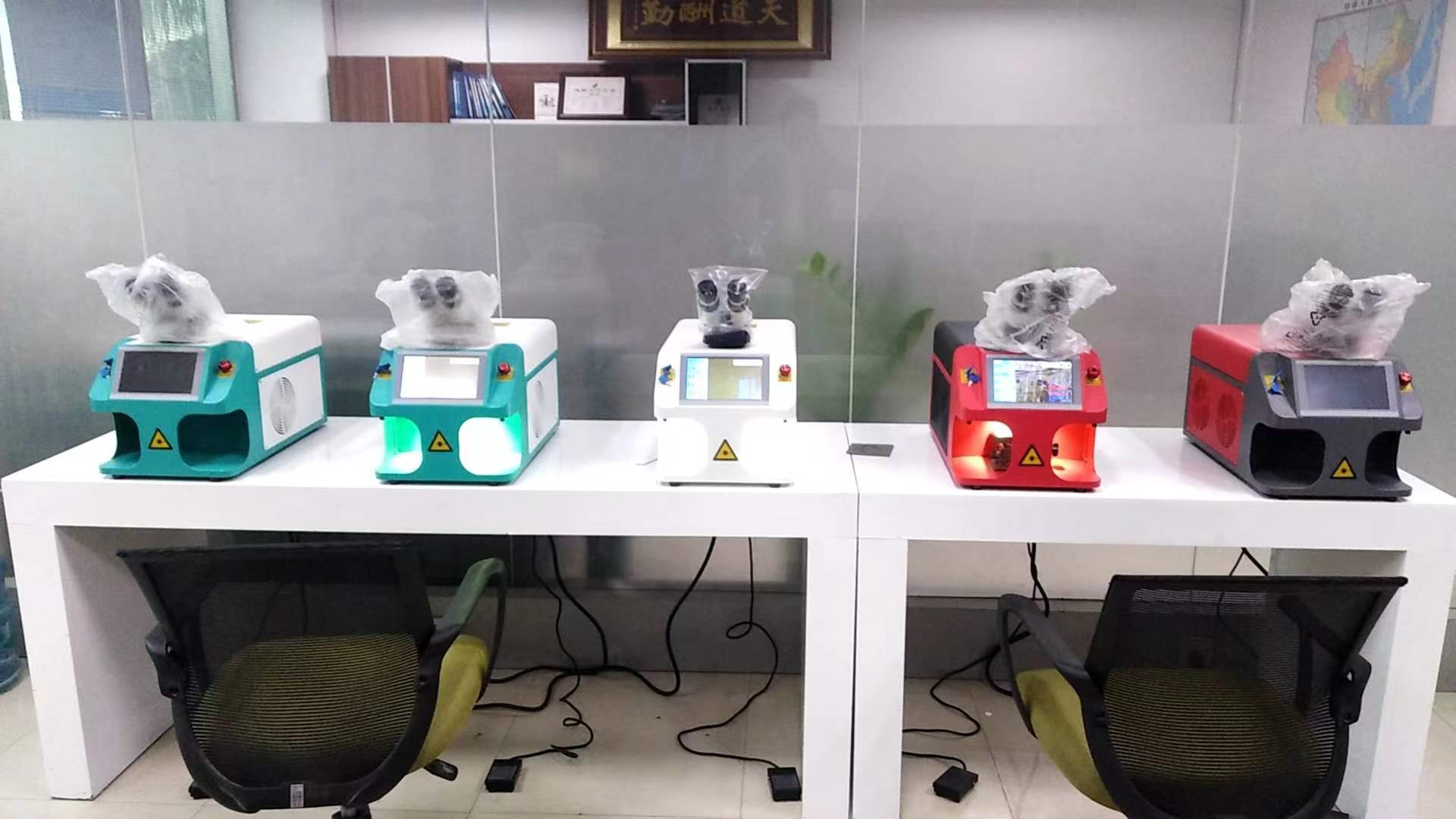 Small Metal Welding Machine Jewelry Laser Spot-Welder Welding Machine Automatic Electronic Components Welding Machine