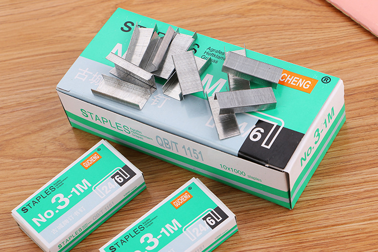 High Quality No. 12 Staple Standard Model Office Binding Stitching Needle 24/6 Stapler Dedicated 1000 Pieces Boxed High Quality No. 12 Staple Standard Model Office Binding Stitching Needle 24/6 Stapler Dedicated 1000 Pieces Boxed
