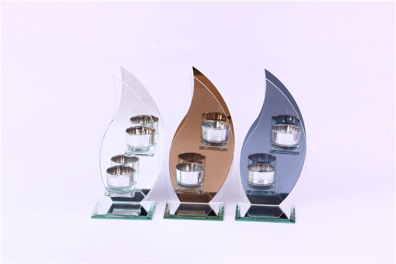 Crystal Glass Candlestick Candle Holder Two-Head Shaped Candlestick Three-Color Optional Home Decoration Crafts Crystal Glass Candlestick Candle Holder Two-Head Shaped Candlestick Three-Color Optional Home Decoration Crafts