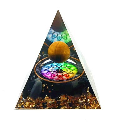 Foreign Trade Crystal Ball Pyramid Ornament Gravel Epoxy Resin Crafts Home Office Car Decoration Foreign Trade Crystal Ball Pyramid Ornament Gravel Epoxy Resin Crafts Home Office Car Decoration