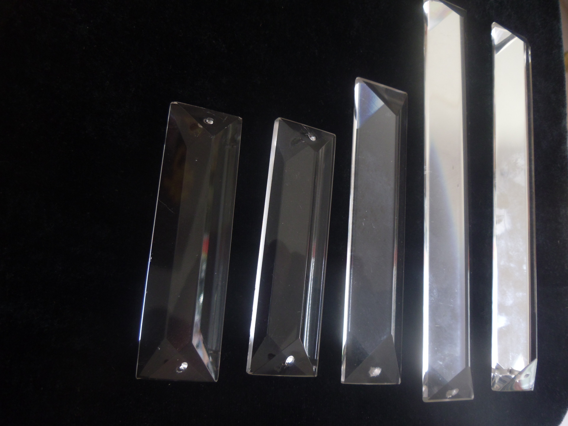 Direct Sales Light Luxury Hotel Wedding Curtain Partition Beads Glass Triangle Living Room Curtain Bedroom Lighting Crystal Crafts Direct Sales Light Luxury Hotel Wedding Curtain Partition Beads Glass Triangle Living Room Curtain Bedroom Lighting Crystal Crafts