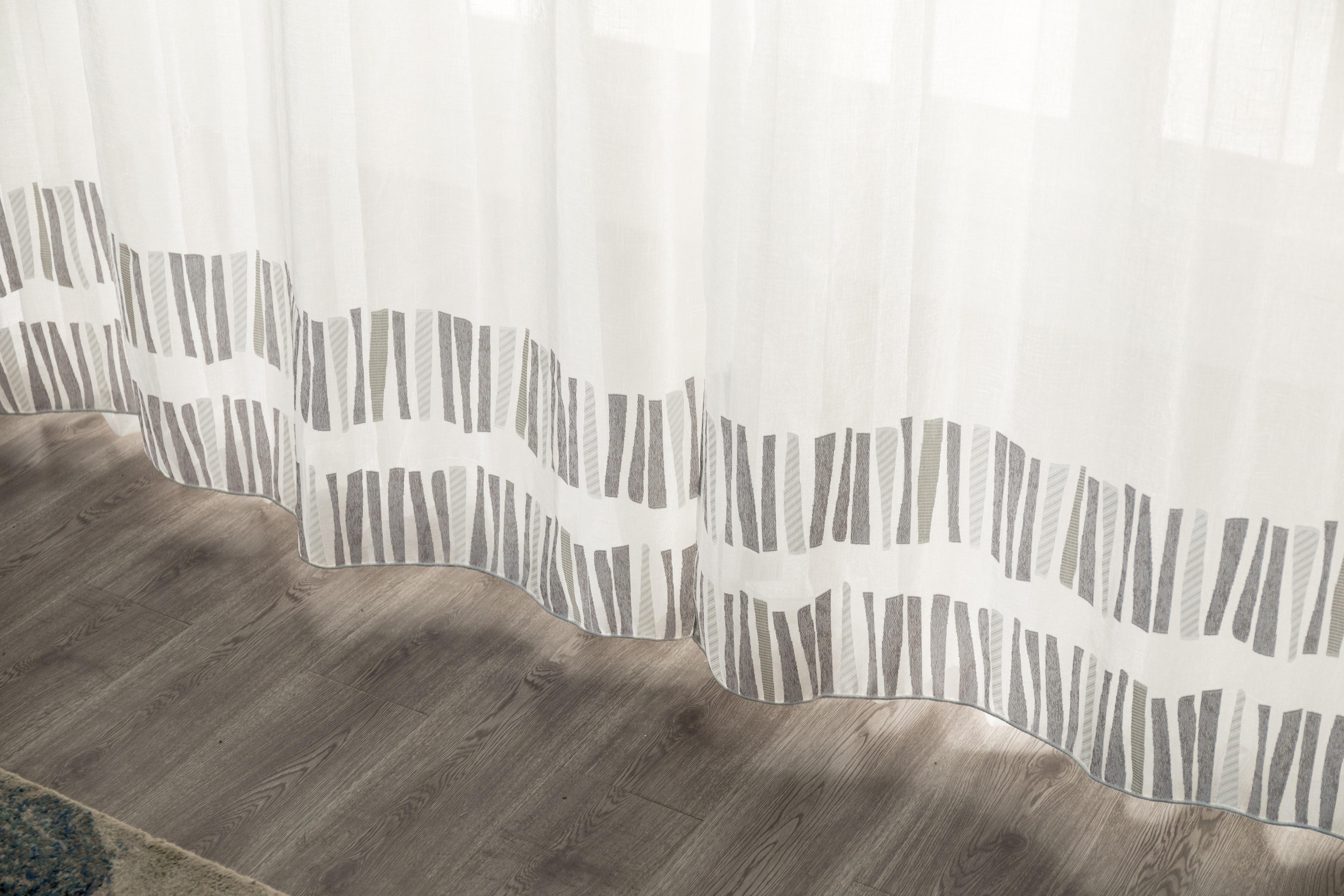 Delicate plain curtain jacquard curtain polyester curtain panel curtain decorative fabric customized curtain fr curtain