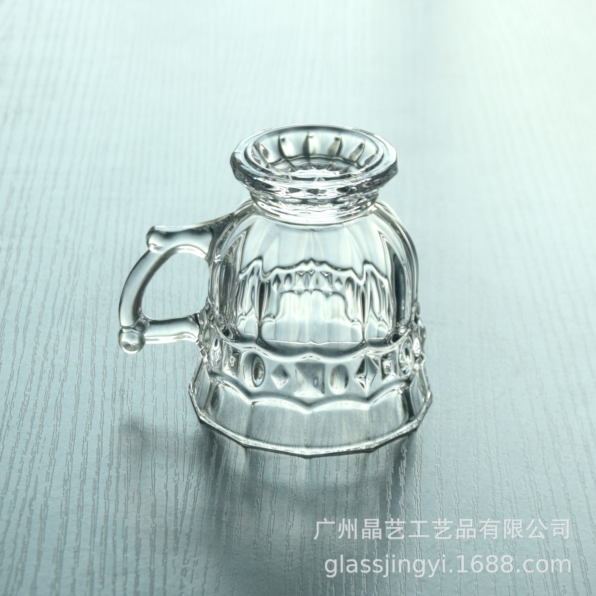 Refined White Glass Cup Exquisite Beer Steins Restaurant Tea Cup with Base Small Handle Cup Coffee Cup LeadFree Refined White Glass Cup Exquisite Beer Steins Restaurant Tea Cup with Base Small Handle Cup Coffee Cup LeadFree