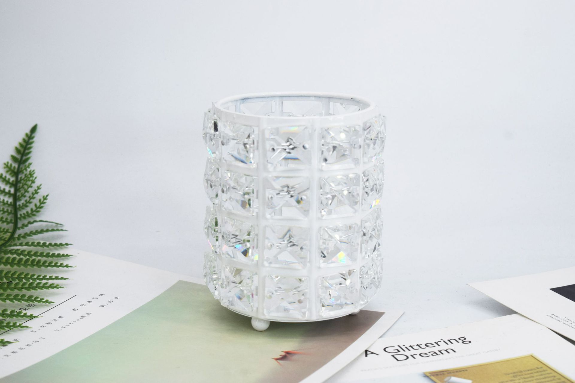 Cosmetics Storage Bucket European Crystal Pen Holder Nail Metal Crafts Wedding Celebration Decoration Props