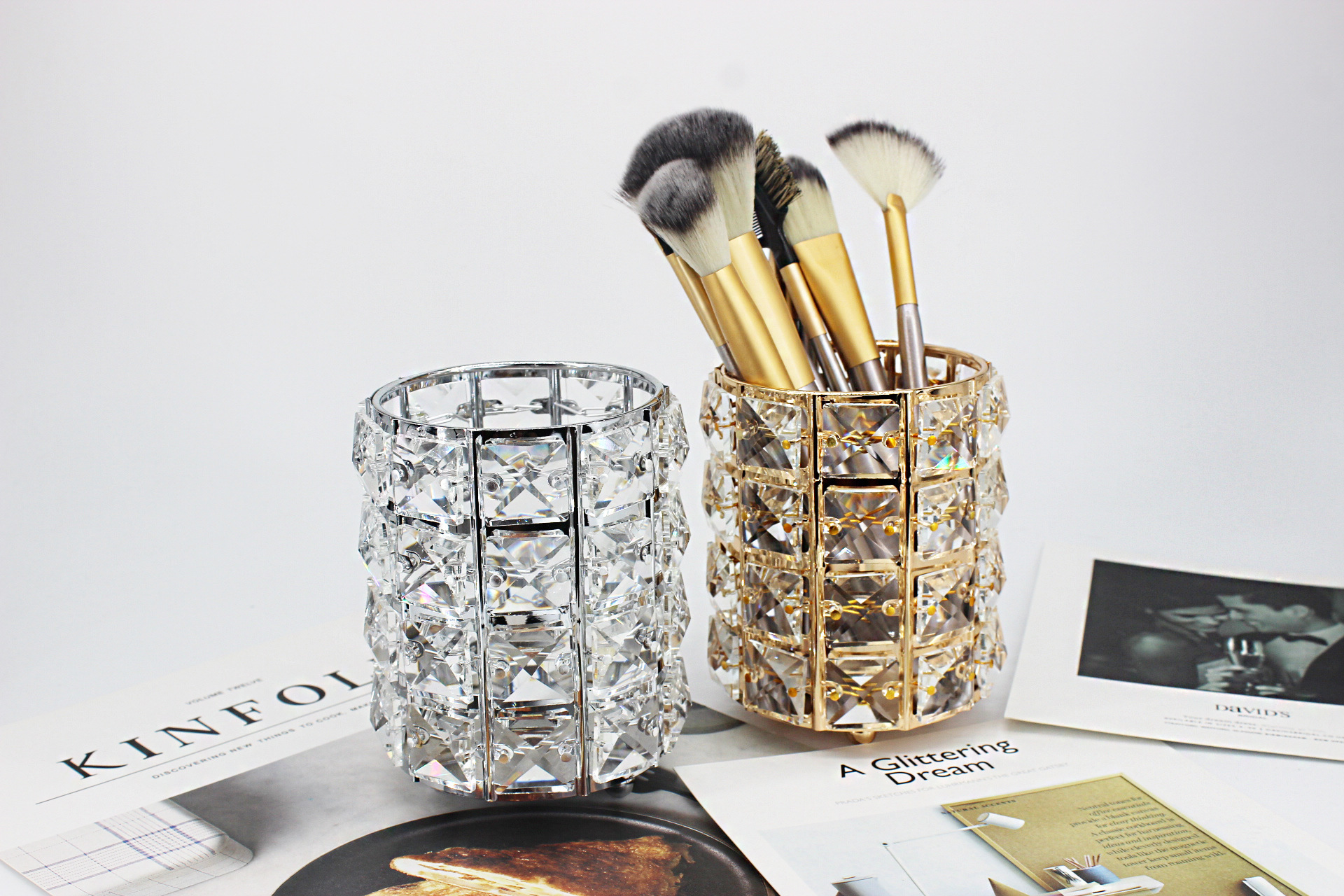 Cosmetics Storage Bucket European Crystal Pen Holder Nail Metal Crafts Wedding Celebration Decoration Props