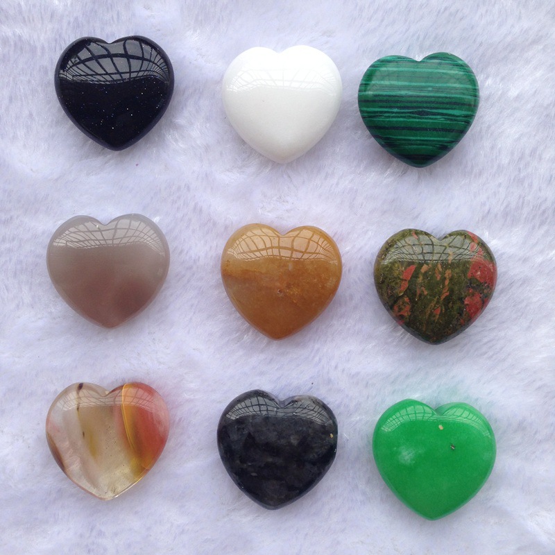 Factory in Stock Natural Pink Crystal Crystal 2cm Heart-Shaped Gift Love Heart Decoration Gifts Gemstone Crafts