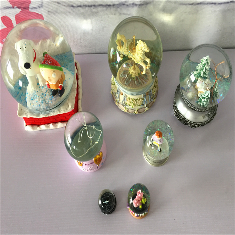 Resin Crafts Cartoon Music Box Water Ball Decoration Creative Unicorn Swan Crystal Ball with Lamp Factory Customization