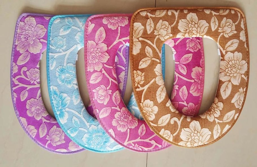 Daily Necessities Toilet Mat Super Soft Toilet Seat Cover Toilet Seat Cushion Four Seasons Toilet Mat Daily Necessities Toilet Mat Super Soft Toilet Seat Cover Toilet Seat Cushion Four Seasons Toilet Mat