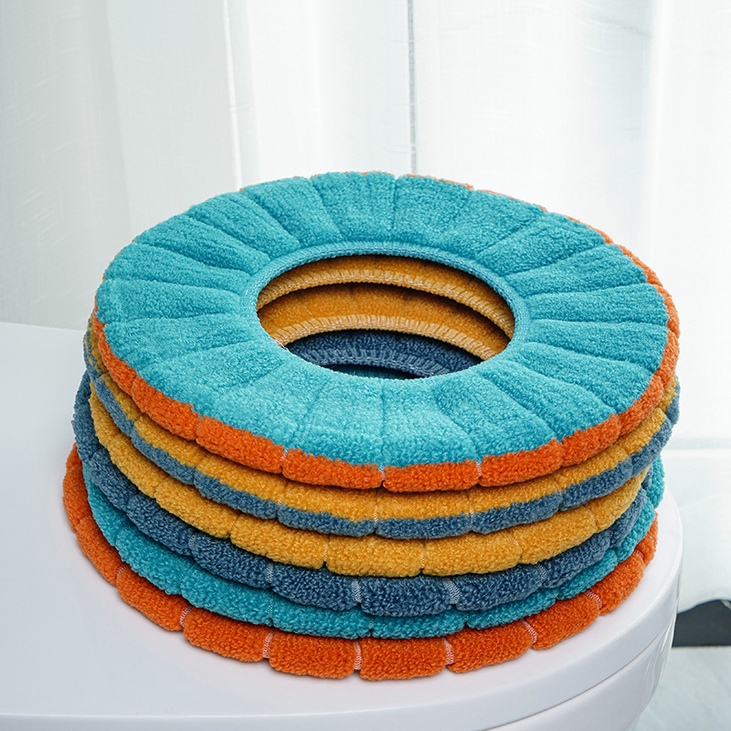 Nordic Style Contrast Color Handle Toilet Seat Cushion Plush Knitted Toilet Seat Cover Winter Warm Toilet Seat Home Toilet Seat Cover
