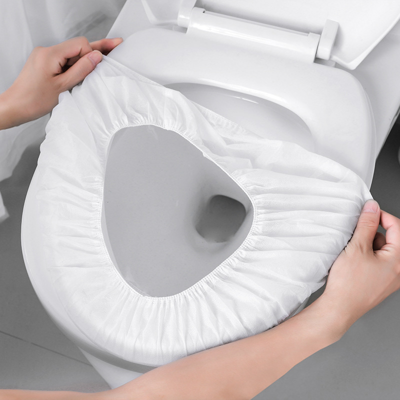 The Disposable Toilet Mat Travel Adhesive Portable Happy Day Cushion Paper Maternal Nonwoven Fabric Waterproof Universal Toilet Seat Cover