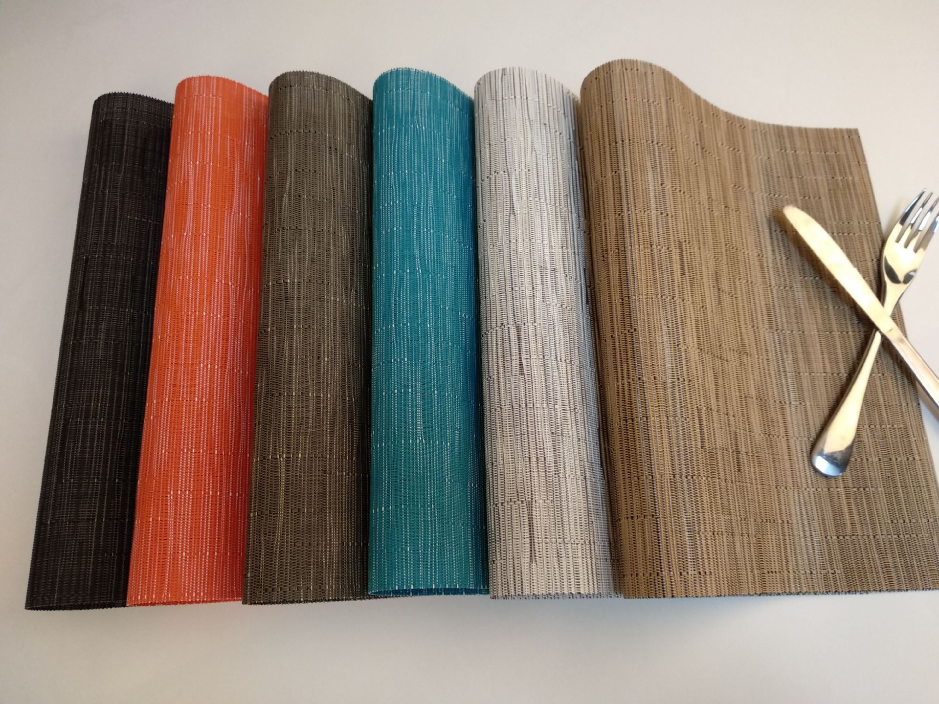 Manufacturer direct selling meal mat 30*45cm bamboo western meal mat family hotel with PVC heat insulation pad non-slip pad can be washed Manufacturer direct selling meal mat 30*45cm bamboo western meal mat family hotel with PVC heat insulation pad non-slip pad can be washed