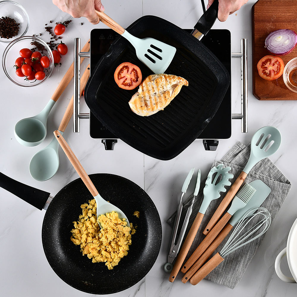Water Green Storage Barrel Wooden Handle Silicone Kitchenware 11-Piece Set Non-Stick Spatula Kitchen Utensils Cooking Set