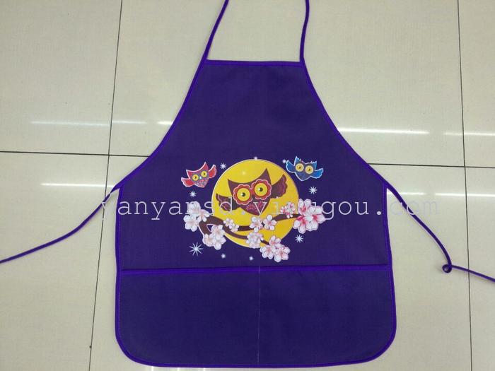 Children's apron for pottery painting