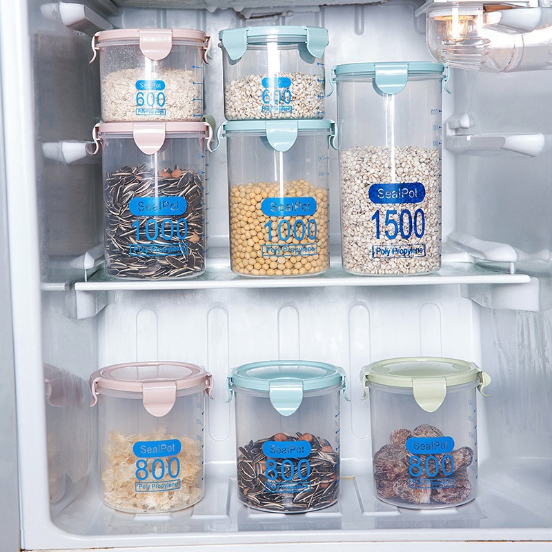 Creative transparent plastic clip seal canister nuts dry goods storage canister Food storage canister grain canister