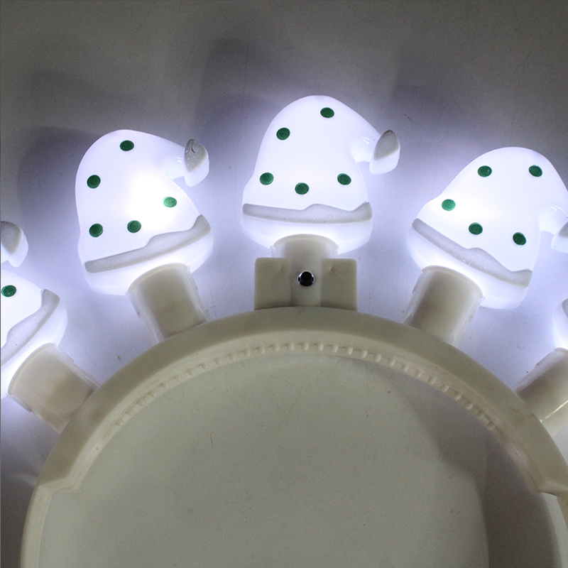 ZD Foreign Trade Popular Style Direct Selling Christmas Hat Head Buckle Luminous Head Buckle Bulb Head Buckle Christmas Halloween Products