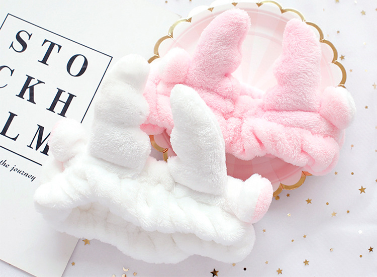 girl hair band Korean version of cute plush antler hair band flannel makeup head with facial mask wash band hair band girl hair band Korean version of cute plush antler hair band flannel makeup head with facial mask wash band hair band