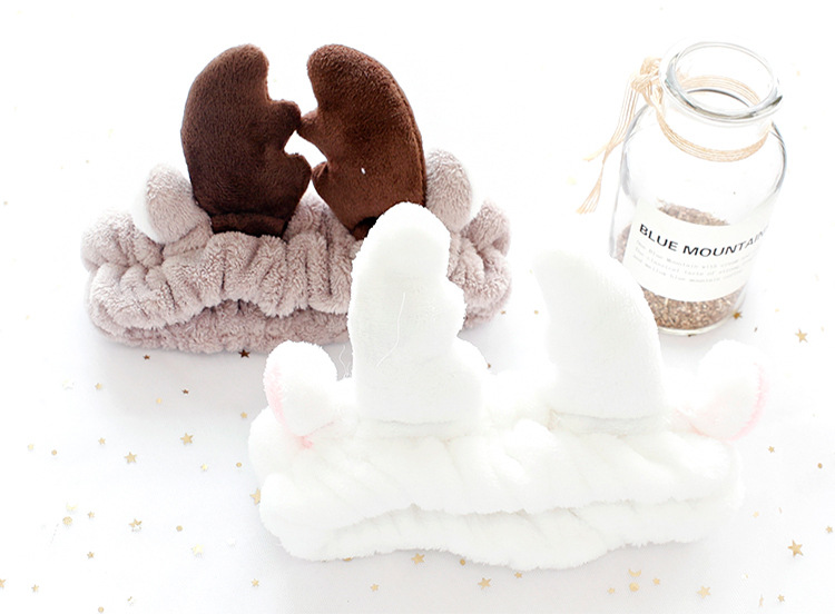 girl hair band Korean version of cute plush antler hair band flannel makeup head with facial mask wash band hair band girl hair band Korean version of cute plush antler hair band flannel makeup head with facial mask wash band hair band