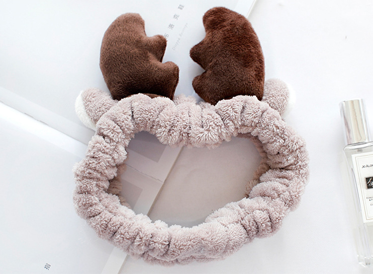 girl hair band Korean version of cute plush antler hair band flannel makeup head with facial mask wash band hair band girl hair band Korean version of cute plush antler hair band flannel makeup head with facial mask wash band hair band