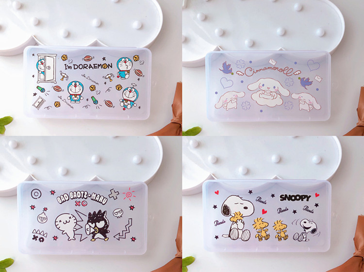 Japanese corner biological Mask Box Cool Penguin Storage Box Handy Disposable Mask Storage box Japanese corner biological Mask Box Cool Penguin Storage Box Handy Disposable Mask Storage box