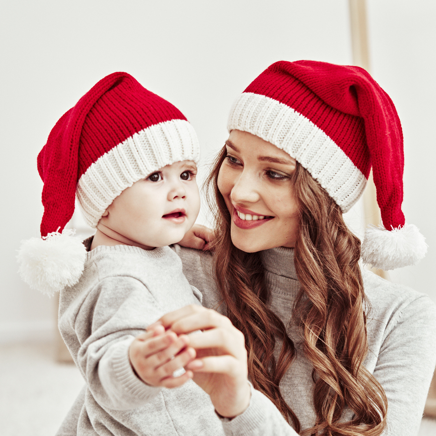 European and American Autumn and Winter New Parent-Child Hat Wool Christmas Hat Single Ball Acrylic Baby Mother Warm Knitted Hat