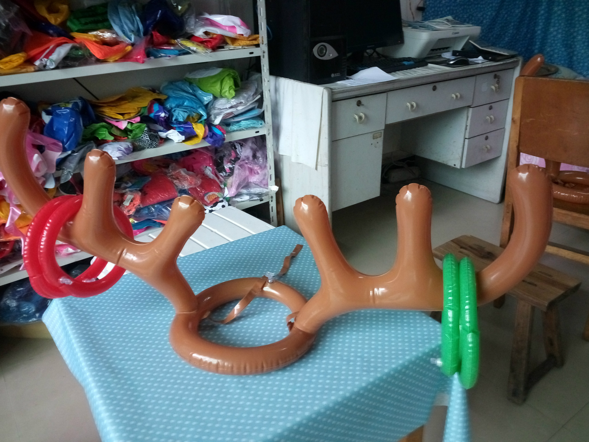 Thicker Inflatable Deer Head Ring Inflatable Christmas Hat Game Inflatable Antler Hat Throwing Ring Currently Available Direct Sale