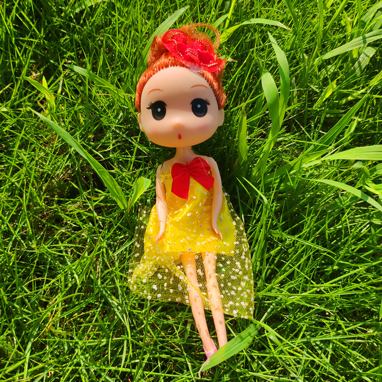 New Korean Style DIY Barbie Doll 16cm Ddung Decorative Pendant Girls' Children's Toy 1 Yuan Keychain