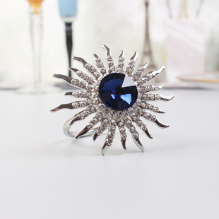 New Fashion Christmas Festival DiningTable Decoration Snowflake Napkin Ring Deer Napkin Ring Christmas Tree Napkin Ring