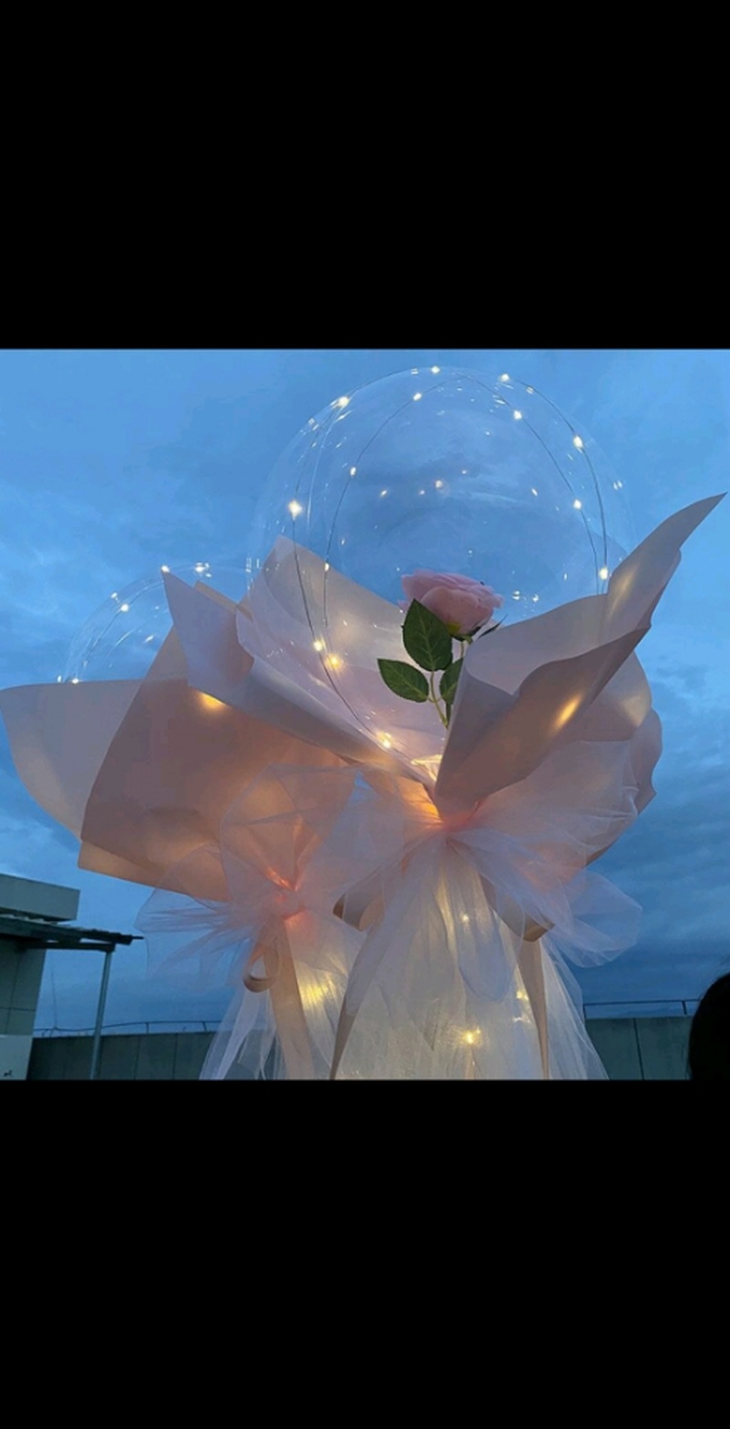 New Web celebrity Bob ball belt lamp Bob Ball rose balloon flower night market supply New Web celebrity Bob ball belt lamp Bob Ball rose balloon flower night market supply