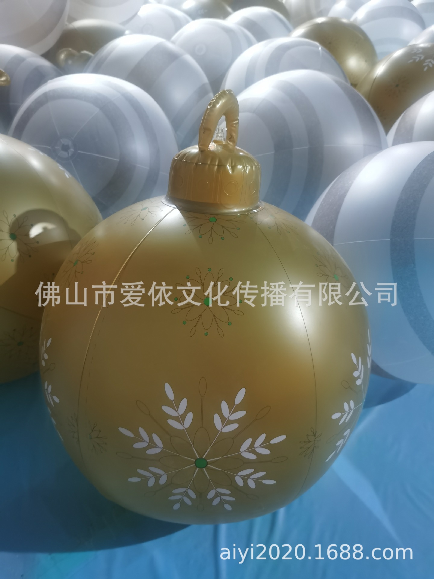 Christmas Jewelry Ball Outdoor Fun Holiday Atmosphere Crafts PVC Inflatable Toy Ball Independent Station Cross-Border Hot