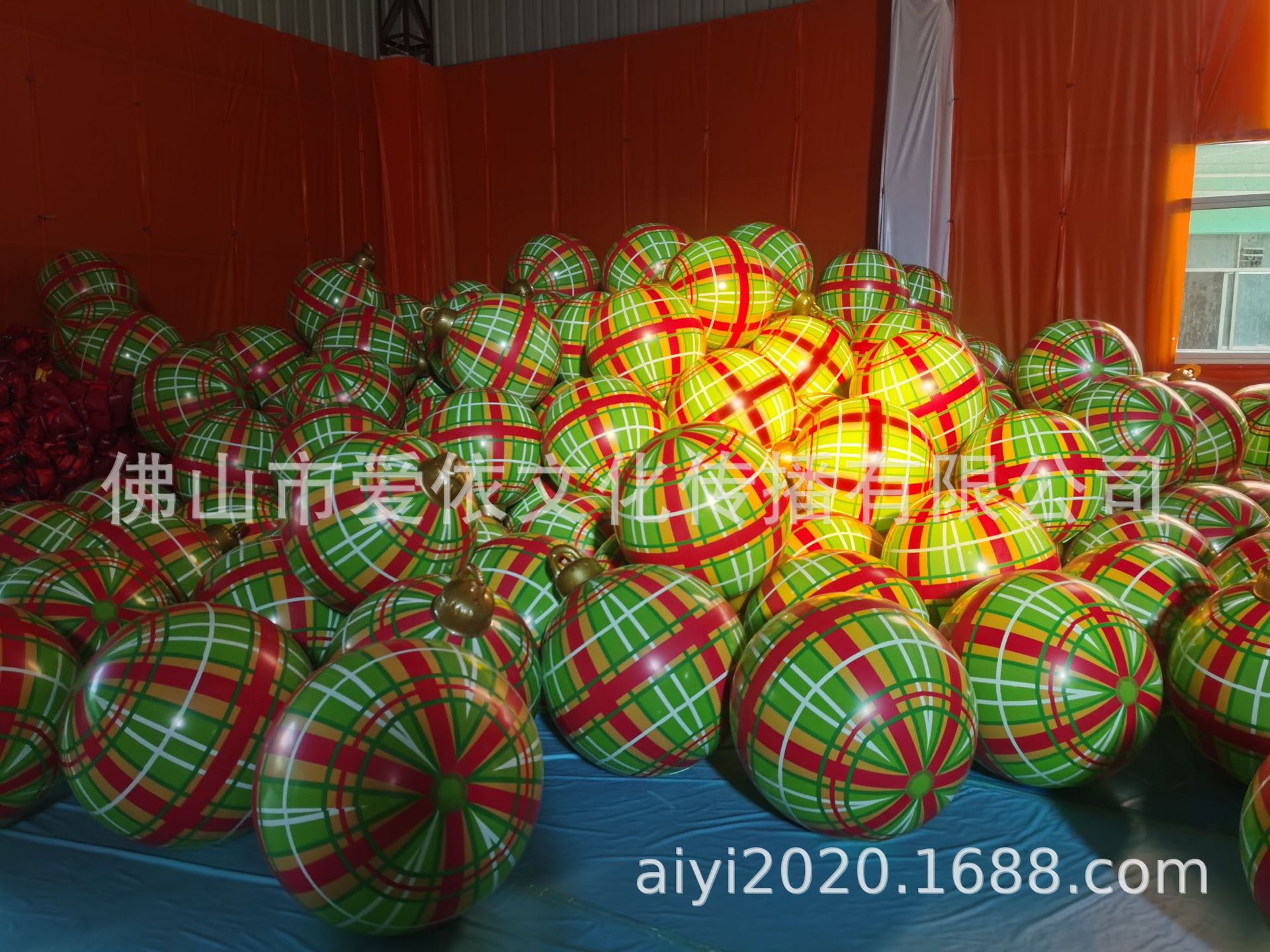 Christmas Jewelry Ball Outdoor Fun Holiday Atmosphere Crafts PVC Inflatable Toy Ball Independent Station Cross-Border Hot